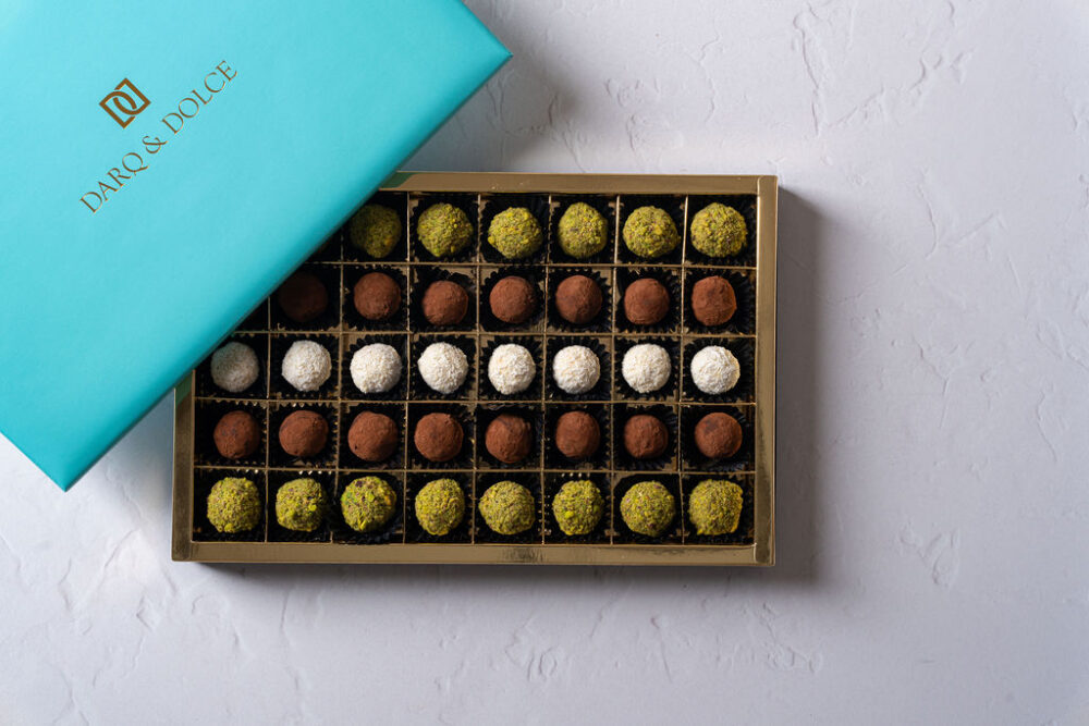 Elite box with 40 Pcs Chocolate Truffles